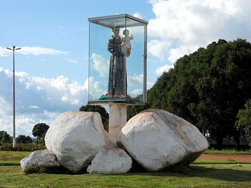 IMAGEM DE SANTO ANTONIO - NOVA GUARITA - MT