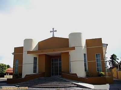 IGREJA MATRIZ N.S. DE
FTIMA FOTO VICENTE A. QUEIROZ - NOVA MARILNDIA - MT