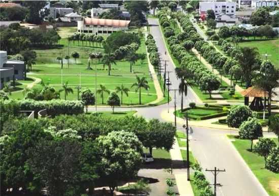 CIDADE PLANEJADA_AV. MUTUM, POR JANN SILVA - NOVA MUTUM - MT