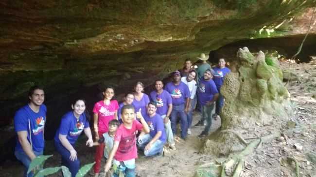 VISITA NA CAVERNA PIRATININGA, POR CLEONICE GOMES DA SILVA MAYNART - NOVA UBIRAT - MT