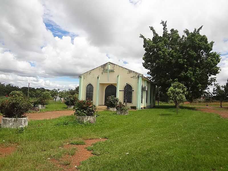 NOVA XAVANTINA-MT-CAPELA DE SO CRISTVO EM AGROVILA VALE DA SERRA-FOTO:EDINISIO GONALVES PEREIRA VIEIRA - NOVA XAVANTINA - MT