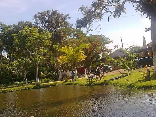 LAGO EM BUERAREMA-BA-FOTO:TONIOROSA - BUERAREMA - BA