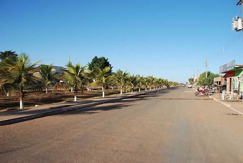 QUERNCIA-MT-AVENIDA PRINCIPAL-FOTO:DANIEL BARROS PEREIRA - QUERNCIA - MT