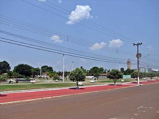 RIO BRANCO-MT-PRAA NA AVENIDA PRINCIPAL-FOTO:EDSON CAVALARI - RIO BRANCO - MT