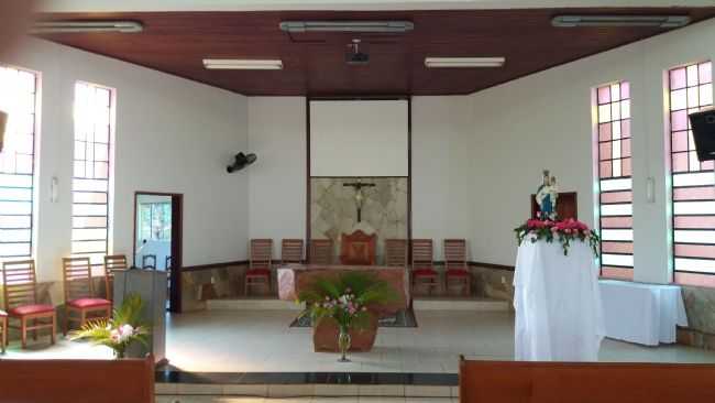 ALTAR DA IGREJA MATRIZ DE SALTO DO CU, POR JOO MARCOS - SALTO DO CU - MT