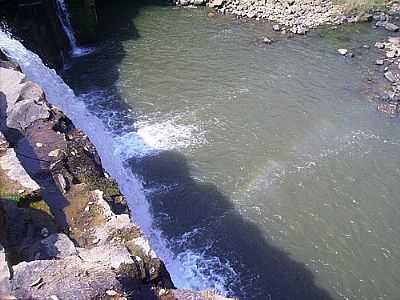 SALTO DO CU VU DO ARCO IRIS - SALTO DO CU - MT