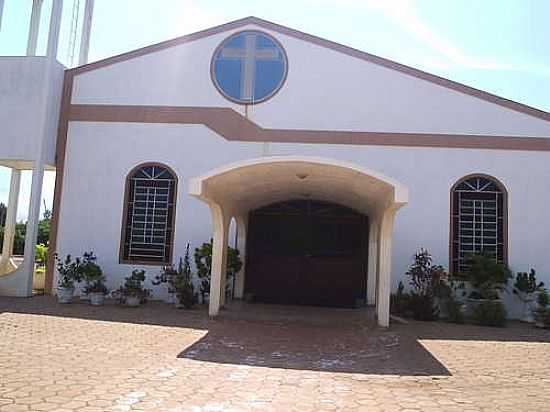 IGREJA CATLICA-FOTO:ALAN FERRAZ LEMKE - SANTA CARMEM - MT