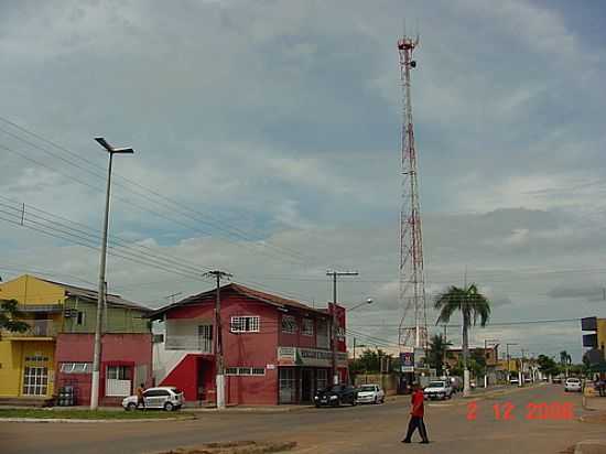 AV.PRINCIPAL EM SANTO ANTNIO DO LEVERGER-FOTO:NLIO OLIVEIRA - SANTO ANTNIO DO LEVERGER - MT