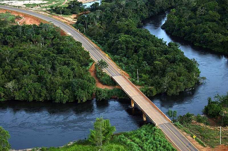 SO JOS DO RIO CLARO-MT-VISTA AREA DA PONTE SOBRE O RIO CLARO-FOTO:LUIZ MIGUELETE - SO JOS DO RIO CLARO - MT