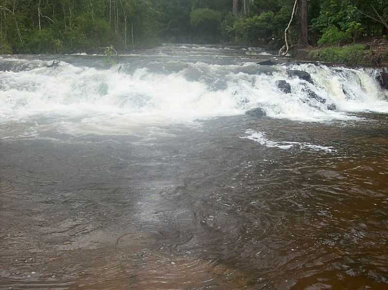 TABAPOR-MT-CACHOEIRA-FOTO:JONAS RODRIGUES DOS SANTOS  - TABAPOR - MT