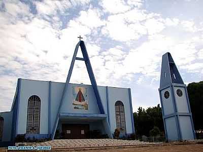 IGREJA MATRIZ DE N.S.
APARECIDA FOTO VICENTE A. QUEIROZ - TERRA NOVA DO NORTE - MT