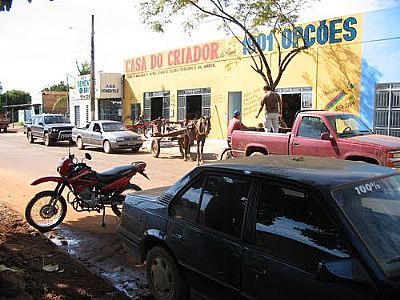 RUA DA CIDADE-FOTO:CLIO OLIVEIRA DE SO  - VILA RICA - MT