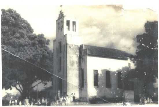 IGREJA CATLICA - ANTIGA, POR MOISES - ALMEIRIM - PA