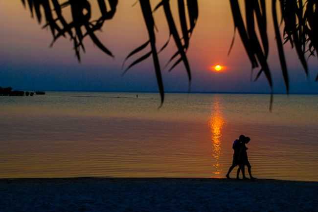 ILHA DO AMOR. RIO TAPAJS., POR CLAUDIO CHENA - ALTER DO CHO - PA