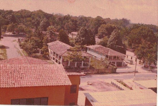 CENTRO COMERCIAL 1987, POR CLAUDIO FREITAS - ANANINDEUA - PA