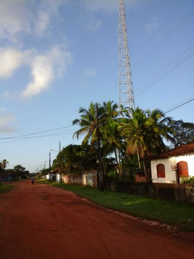 RUA SO FRANCISCO EM ARAQUAIM ANTES DO ASFALTO., POR SAMUEL SOSHA - ARAQUAIM - PA