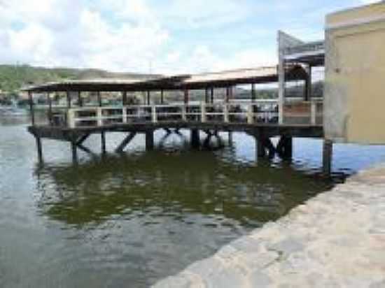 PIER NO RIO PARAGUAU EM CACHOEIRA-FOTO:LILA - CACHOEIRA - BA
