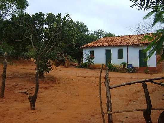 CACUL-BA-CASA SERTANEJA-FOTO:RAFAEL JOS RORATO - CACUL - BA