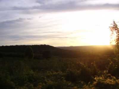 POR DO SOL EM CACUL, POR WELLINGTON SANTOS - CACUL - BA