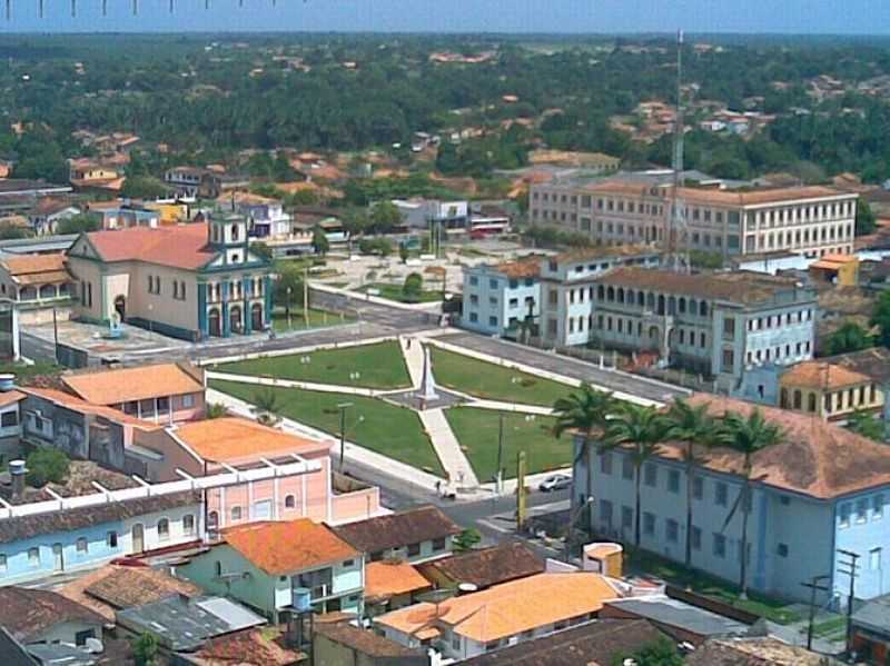 BRAGANA-PA-VISTA DO CENTRO DA CIDADE-FOTO:WWW.POUSADAARUANS.COM.BR - BRAGANA - PA