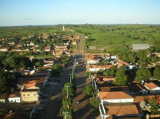 RUA PRINCIPAL DE BREJO GRANDE DO ARAGUAIA-FOTO:GLAUCIA LINO - BREJO GRANDE DO ARAGUAIA - PA