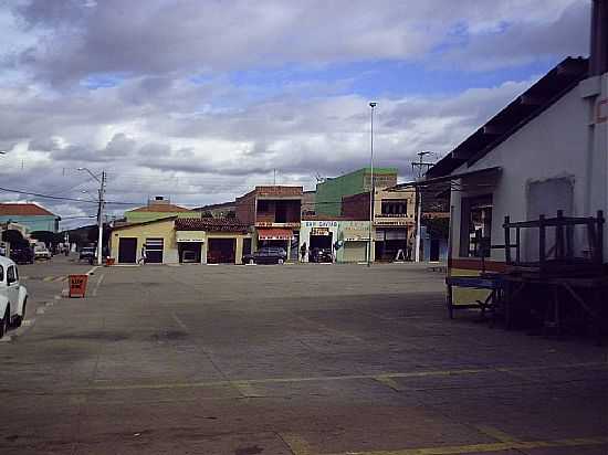 PRAA DO MERCADO EM CAETANOS-BA-FOTO:MARCELOBRAGACAETANOS - CAETANOS - BA