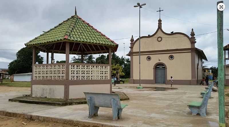 CHAVES-PA-CORETO E IGREJA NO CENTRO-FOTO:WWW.CHAVES.PA  - CHAVES - PA