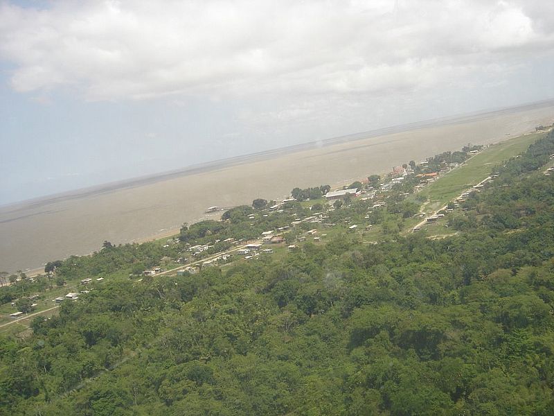 CHAVES-PA-PARCIAL DA CIDADE E O RIO AMAZONAS-FOTO:ELOI RAIOL 12 9 - CHAVES - PA