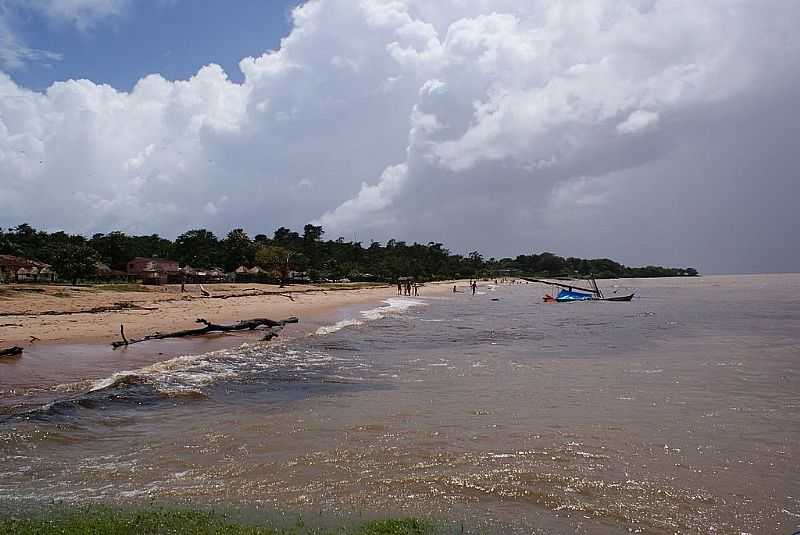 COLARES-PA-PRAIA ONDE FOI VISTO OVNIS-FOTO:PEDRO PAULO - COLARES - PA