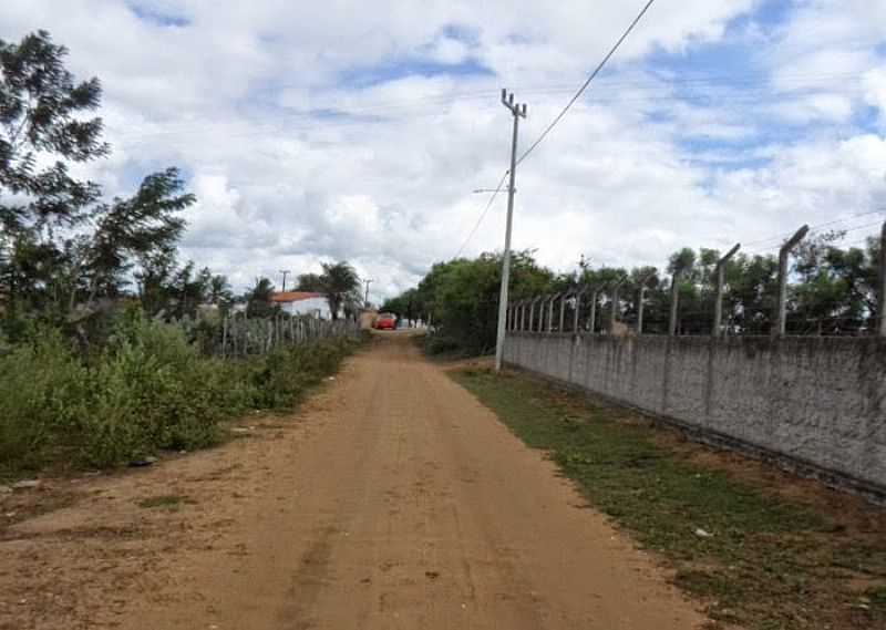 CAIARA-BA-ENTRADA DO POVOADO-FOTO:IBA MENDES - CAIARA - BA