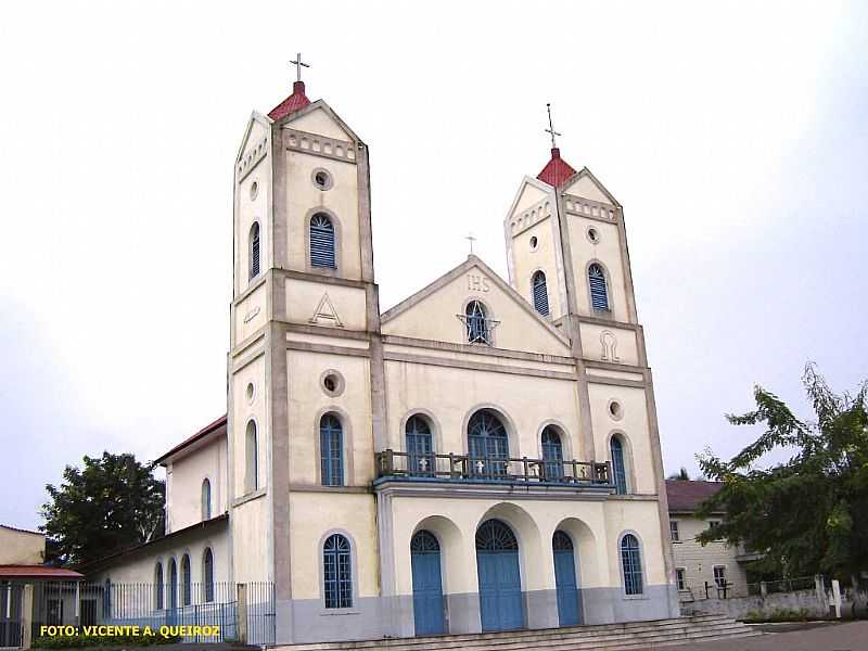 ITAITUBA-PA-CATEDRAL DE SANTANA-FOTO:VICENTE A. QUEIROZ - ITAITUBA - PA