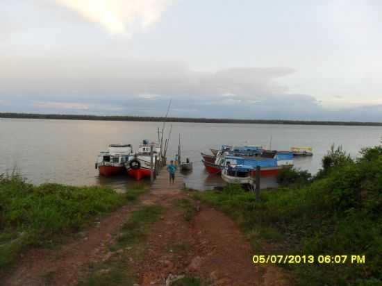 PORTO DA VILA DERRUBADA, POR CARLOS FERNANDO MACEDO - MARACAN - PA