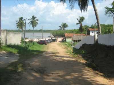 ESTRADA DE ACESSO A PRAIA DE SANTA MARIA,NA VILA DO RECREIO., POR ELIELMA BORCEM - MARAPANIM - PA