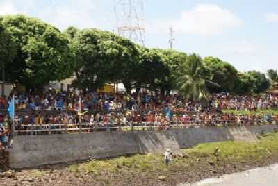 TORCIDA NA REGATA, POR ADEMIR MONTEIRO E SILVA - MARAPANIM - PA