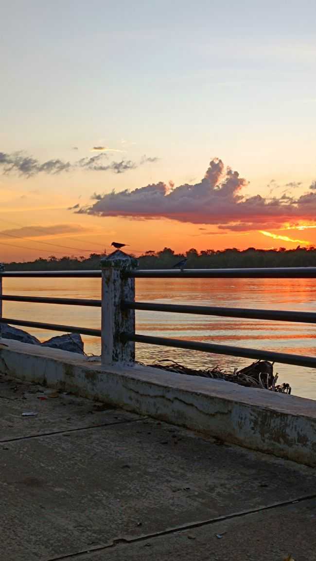 POR DO SOL ORLA DE MOJU PAR, POR ROSIENE VASCONCELOS - MOJU - PA