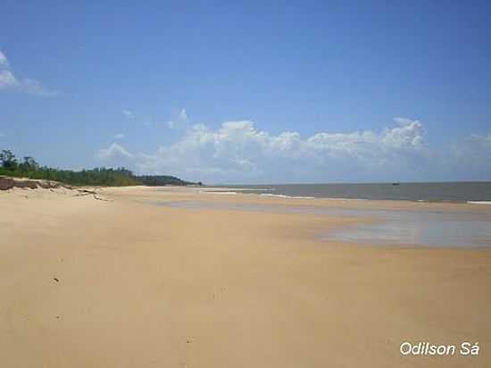 PRAIA NA VILA DE MONSARAS-FOTO:ODILSON S - MONSARAS - PA