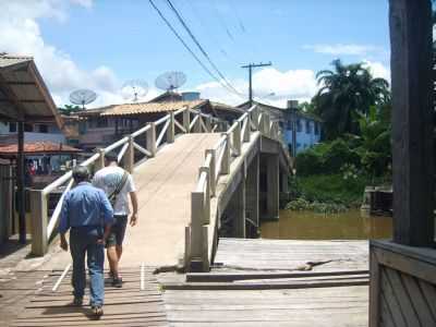 PONTE DE ACESSO AOS BAIRROS, POR FERNANDO MACEDO - MUAN - PA
