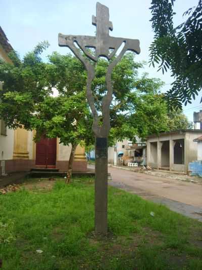 CRUZEIRO EM HOMENAGEM AOS 251 ANOS DA FESTIVIDADE DE SO FRANCISCO DE PAULA, POR FERNANDO MACEDO - MUAN - PA