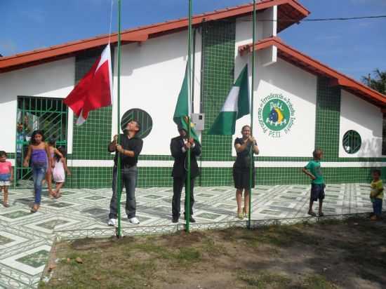 ESCOLA DA ZONA ~URBANA, POR RAIMUNDO AUGUSTO PAUMGARTTEN - OEIRAS DO PAR - PA