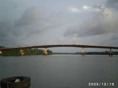 PONTE SOBRE O RIO MAGUAR, POR FERNANDO MACEDO - OUTEIRO - PA
