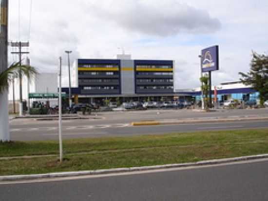 VISTA DO SHOPPING EM CAMAARI-FOTO:CERRADO - CAMAARI - BA