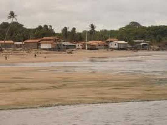 CASAS NA PRAIA DE PESQUEIRO-FOTO:EUJAFUI.COM. - PESQUEIRO - PA