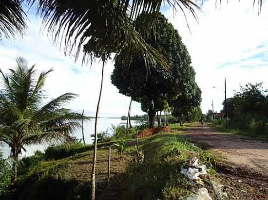 ORLA DA VILA COQUEIRO EM PONTA DE RAMOS-FOTO:PEDRO PAULO - PONTA DE RAMOS - PA