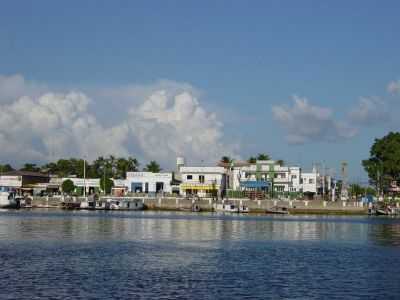 NA FRENTE DA CIDADE DE PORTEL, POR LOURDES LOPES - PORTEL - PA