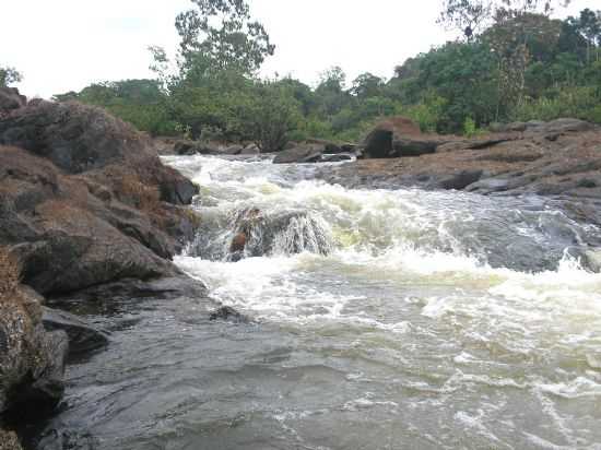 CACHOEIRA DO CURUPU EM PORTEL, POR ROSILDO NUNES - PORTEL - PA