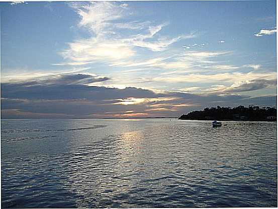 FIM DE TARDE VISTO DE PRAINHA-FOTO:RENATO SANTA BRGIDA - PRAINHA - PA