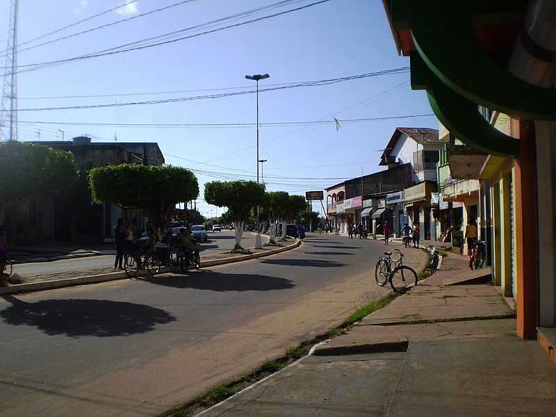 SANTA IZABEL DO PAR-PA-AVENIDA NO CENTRO DA CIDADE-FOTO:ODILSON S - SANTA ISABEL DO PAR - PA