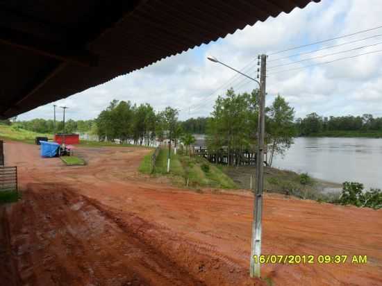 ORLA DO RIO MARACAN, NA CIDADE DE SANTARM NOVO., POR FERNANDO MACEDO. - SANTARM NOVO - PA