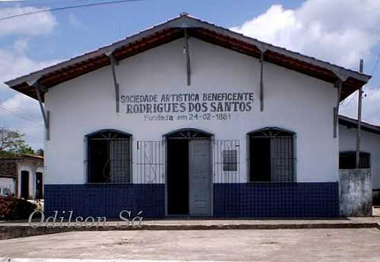 SOCIEDADE ARTSTICA BENEFICIENTE RODRIGUES DOS SANTOS EM SO CAETANO DE ODIVELAS-PA-FOTO:ODILSON S - SO CAETANO DE ODIVELAS - PA