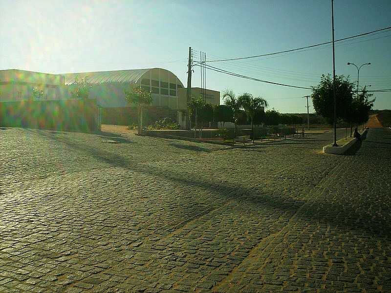 CAMPO ALEGRE DE LOURDES-BA-GINSIO DE ESPORTES-FOTO:JAMES PEREIRA DOS SANTOS - CAMPO ALEGRE DE LOURDES - BA